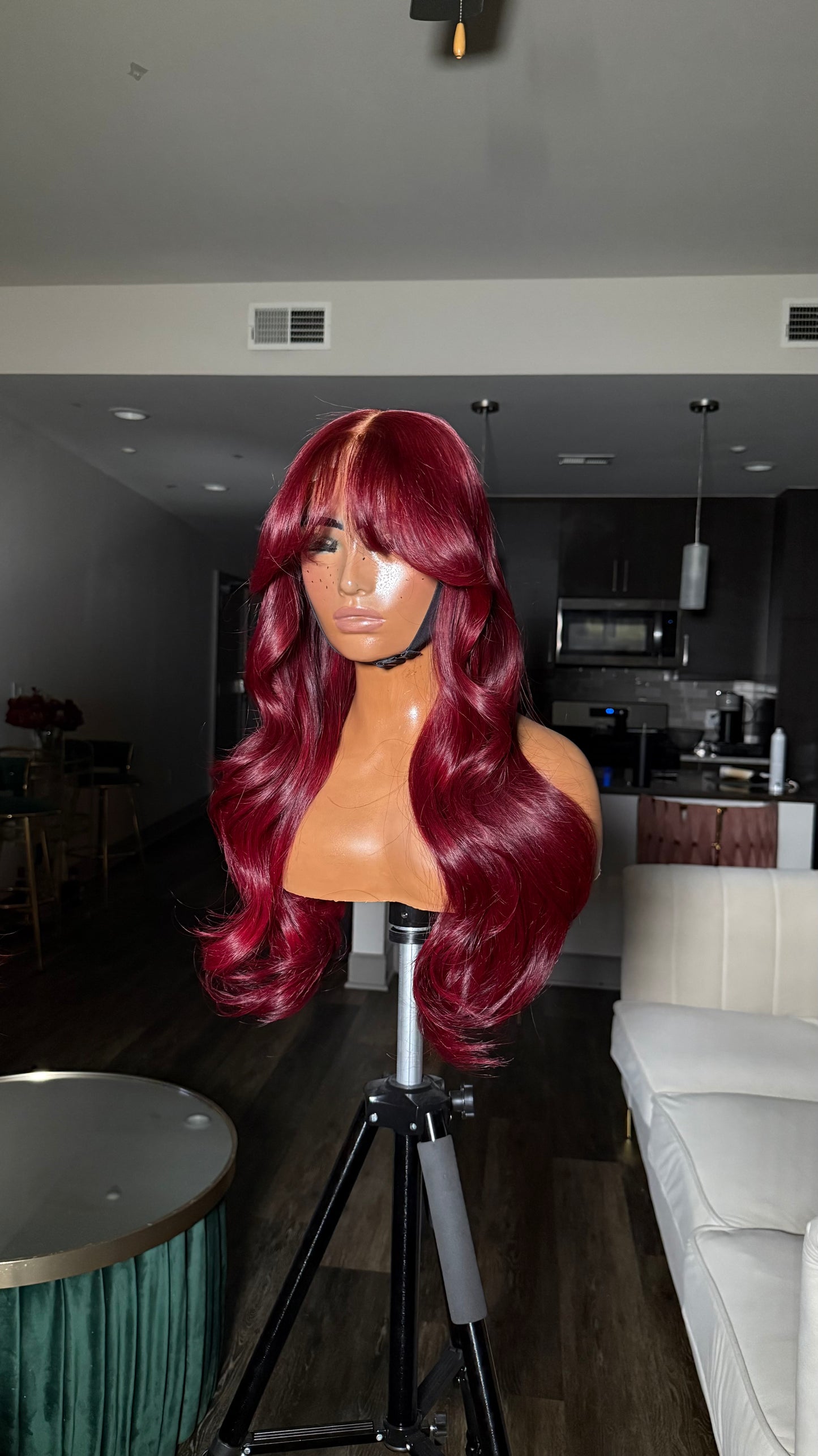 Chelle - Red