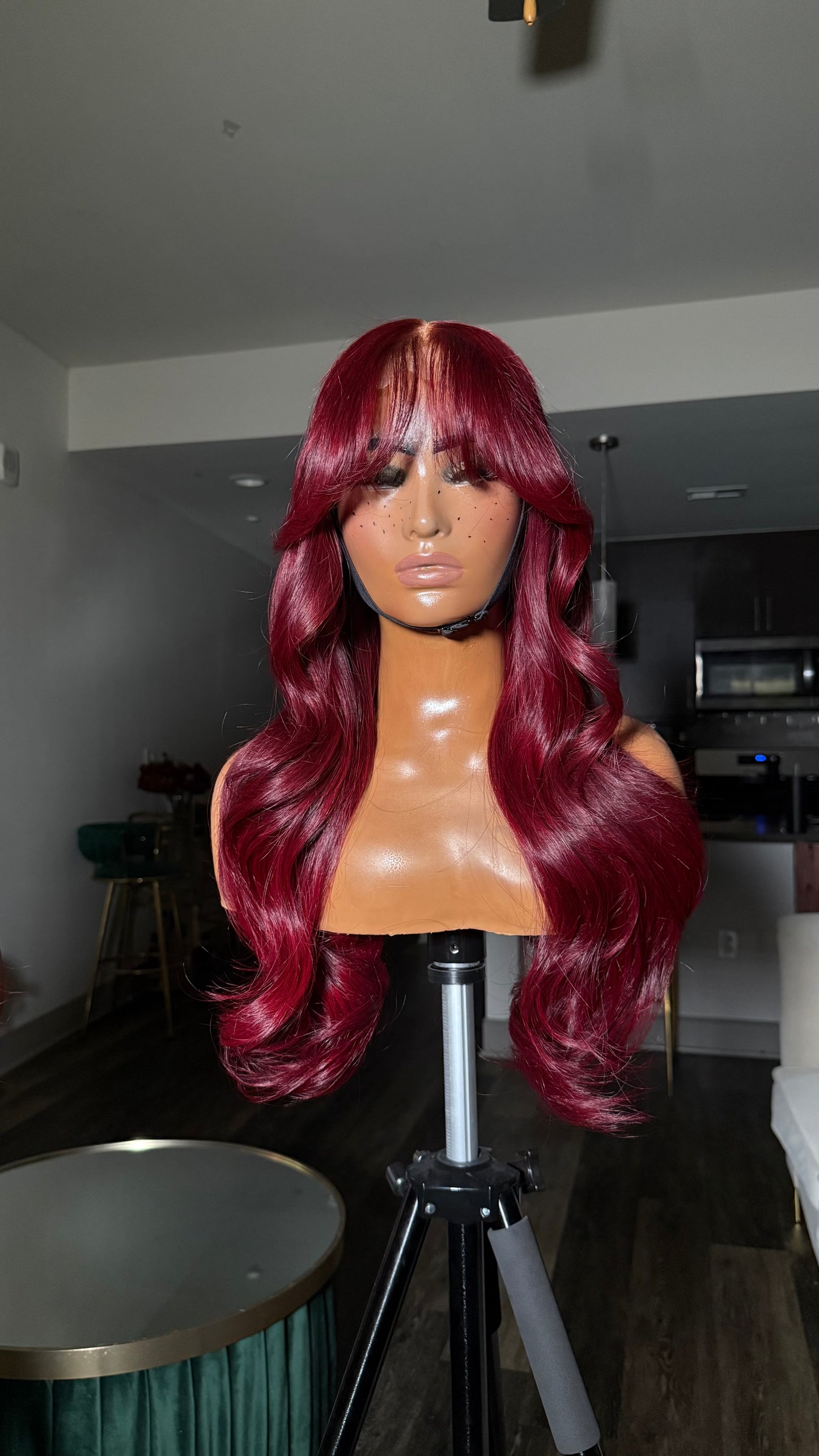 Chelle - Red