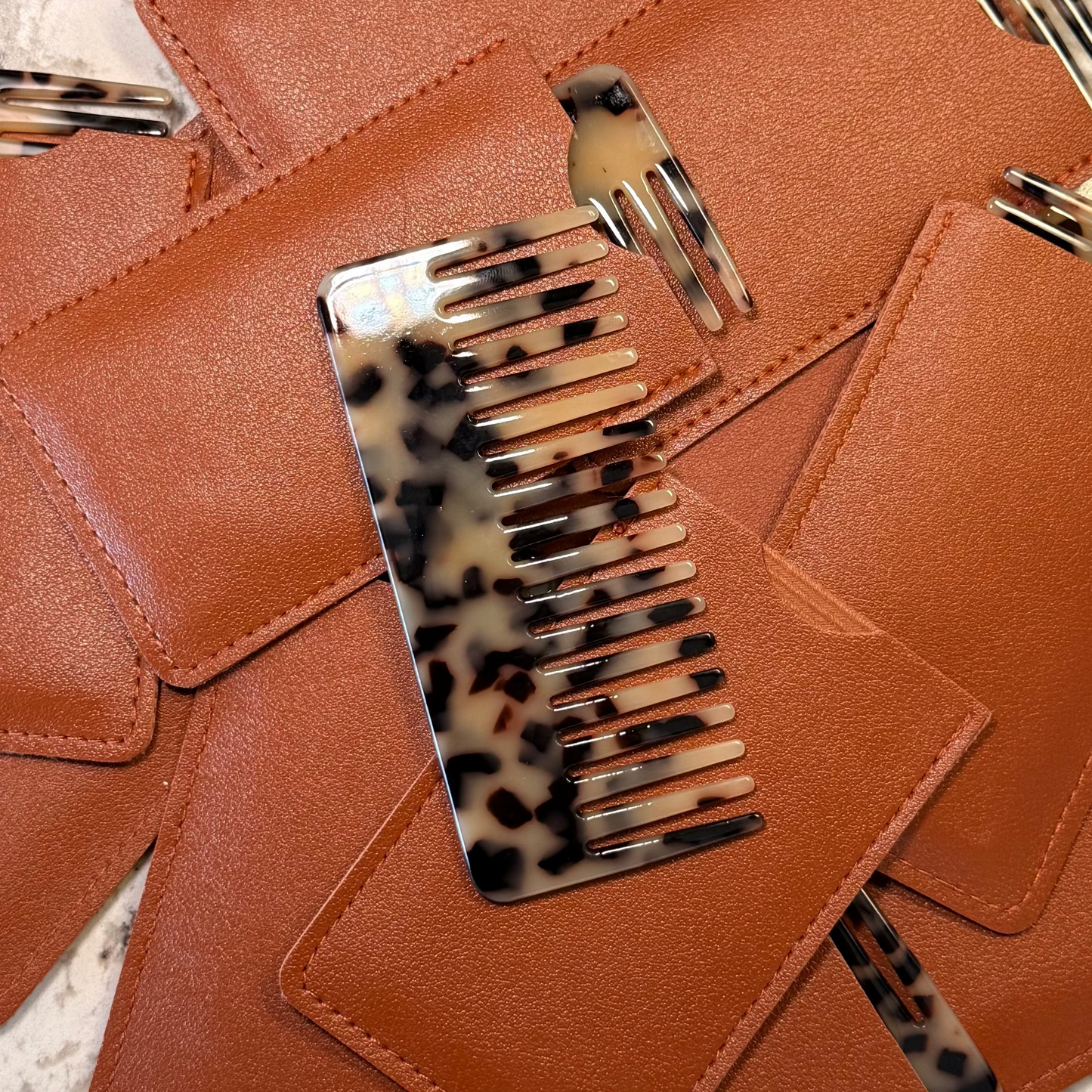 TR Collection Travel Comb